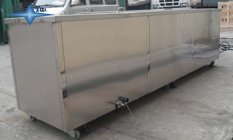 超聲波清洗設備如何發揮清洗作用？其三大優勢是啥？