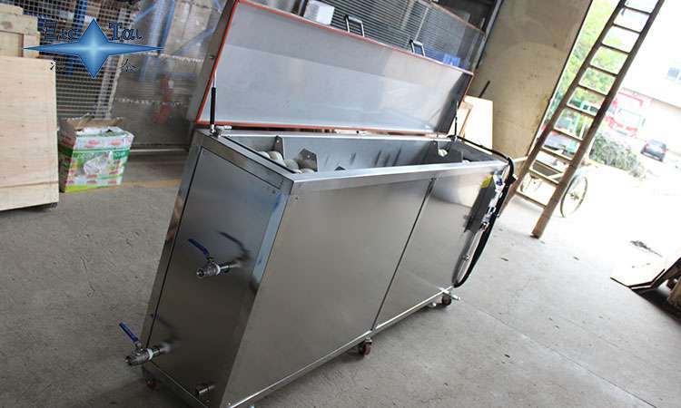 超聲波清洗設(shè)備的環(huán)保特點:可持續(xù)清洗解決方案 超聲波清洗設(shè)備的環(huán)保特點:可持續(xù)清洗解決方案