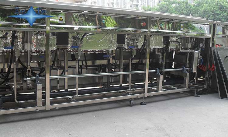 超聲波清洗技術在金屬雨水管清潔中的應用與優(yōu)勢 超聲波清洗技術在金屬雨水管清潔中的應用與優(yōu)勢