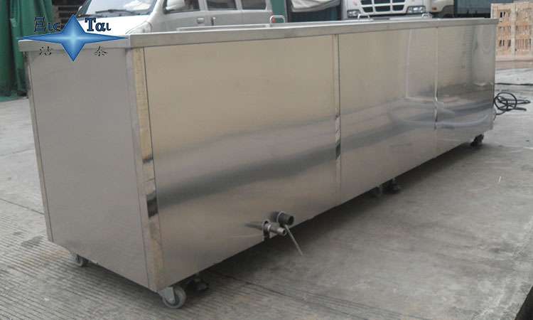 超聲波清洗技術(shù):提升摩托車發(fā)動(dòng)機(jī)性能與壽命的關(guān)鍵步驟 超聲波清洗技術(shù):提升摩托車發(fā)動(dòng)機(jī)性能與壽命的關(guān)鍵步驟