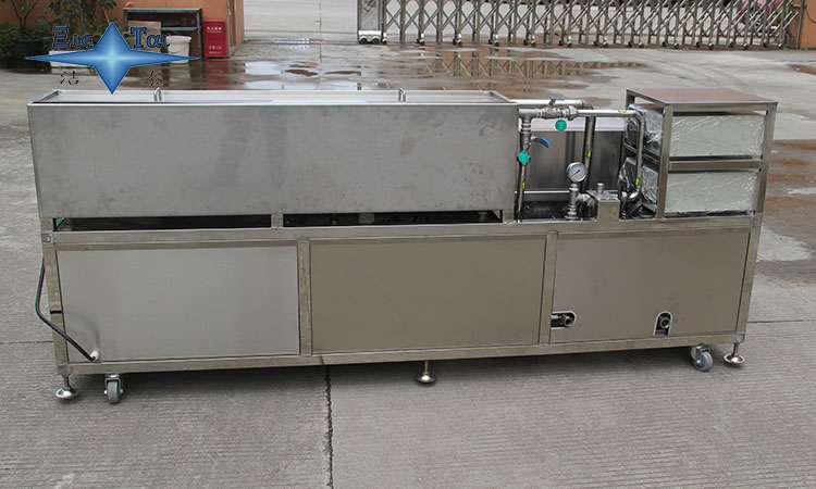 半導體制造中的高效潔凈:超聲波清洗技術的前沿應用 半導體制造中的高效潔凈:超聲波清洗技術的前沿應用