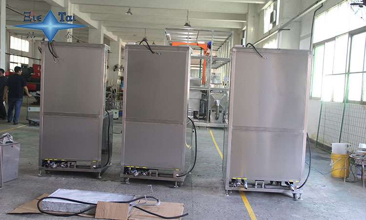 超聲波清洗器:汽車發(fā)動(dòng)機(jī)維護(hù)的新科技革命 超聲波清洗器:汽車發(fā)動(dòng)機(jī)維護(hù)的新科技革命