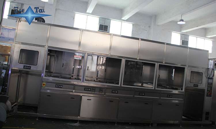 超聲波清洗機(jī):智能科技引領(lǐng)清潔新時尚 超聲波清洗機(jī):智能科技引領(lǐng)清潔新時尚