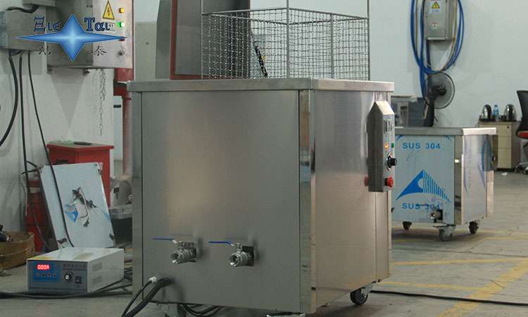 黃金清洗技術(shù):超聲波清洗機(jī)的效率與時(shí)間分析 黃金清洗技術(shù):超聲波清洗機(jī)的效率與時(shí)間分析