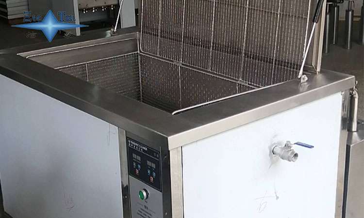 超聲波清洗機(jī)頻率解析:如何選擇最適合的清洗效果? 超聲波清洗機(jī)頻率解析:如何選擇最適合的清洗效果?