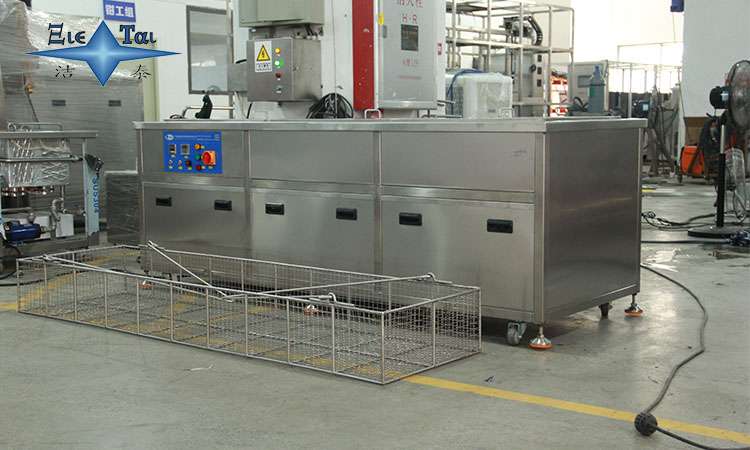 深度解析電鍍超聲波清洗機:工作原理、應用與發展趨勢 深度解析電鍍超聲波清洗機:工作原理、應用與發展趨勢