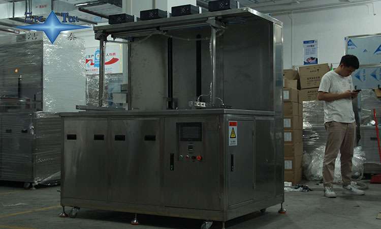 超聲波氣泡清洗機:工作原理、應用與發展趨勢 超聲波氣泡清洗機:工作原理、應用與發展趨勢